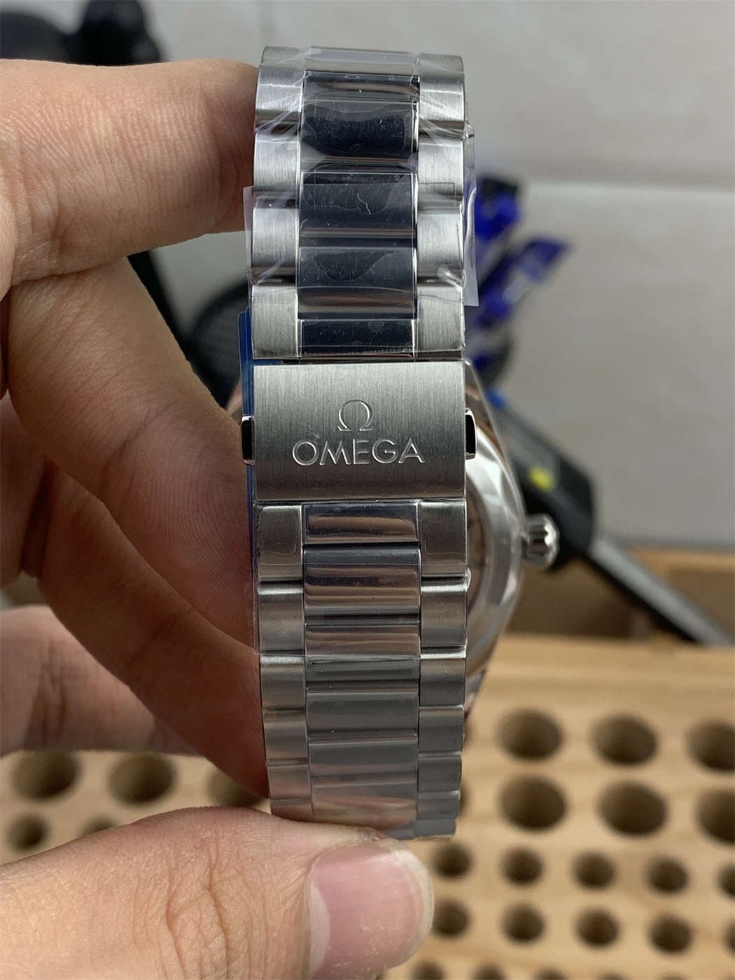 Omega Aqua Terra Replica – VS Factory Seamaster 150M Black Dial with 8900 Clone Movement