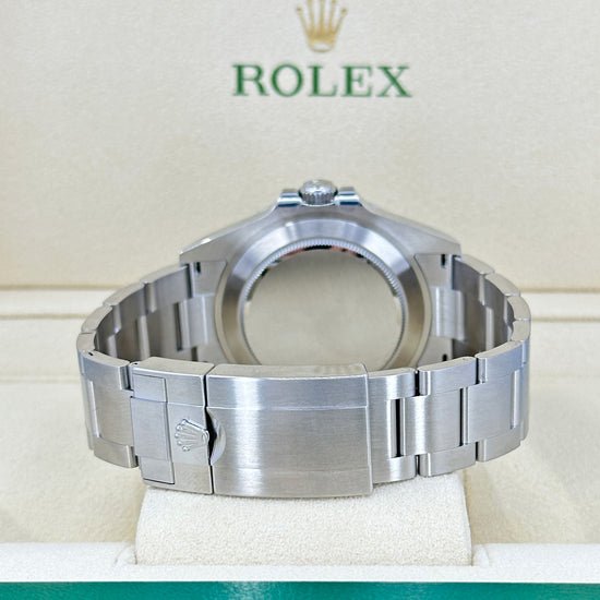 Pre-owned Rolex Replica Watch Explorer II, Oystersteel, 42mm, White dial, Oyster, 226570-0001