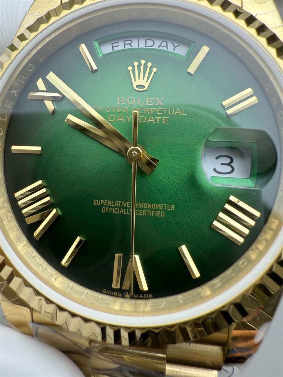 Rolex Day-Date 40 Green Replica (QF Factory) – 195g Heavy Tungsten Gold