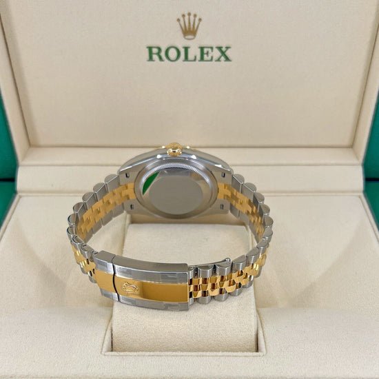 Rolex Replica Watch Datejust 36, 18k Yellow Gold and Stainless Steel, 36mm, Golden, palm motif dial, 126233-0037