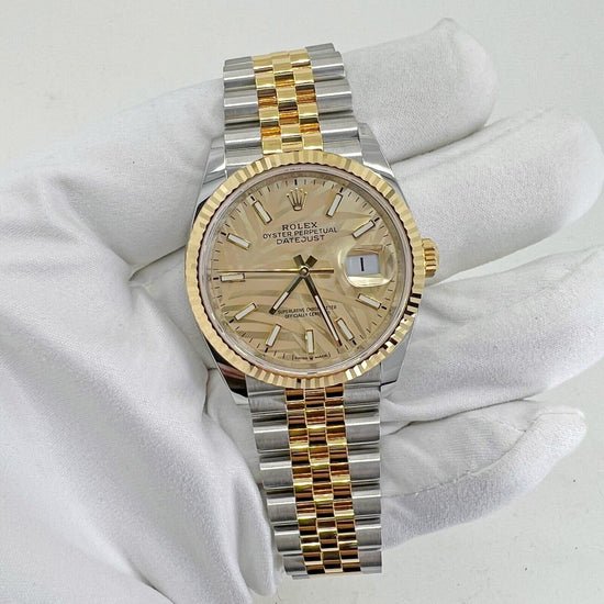 Rolex Replica Watch Datejust 36, 18k Yellow Gold and Stainless Steel, 36mm, Golden, palm motif dial, 126233-0037