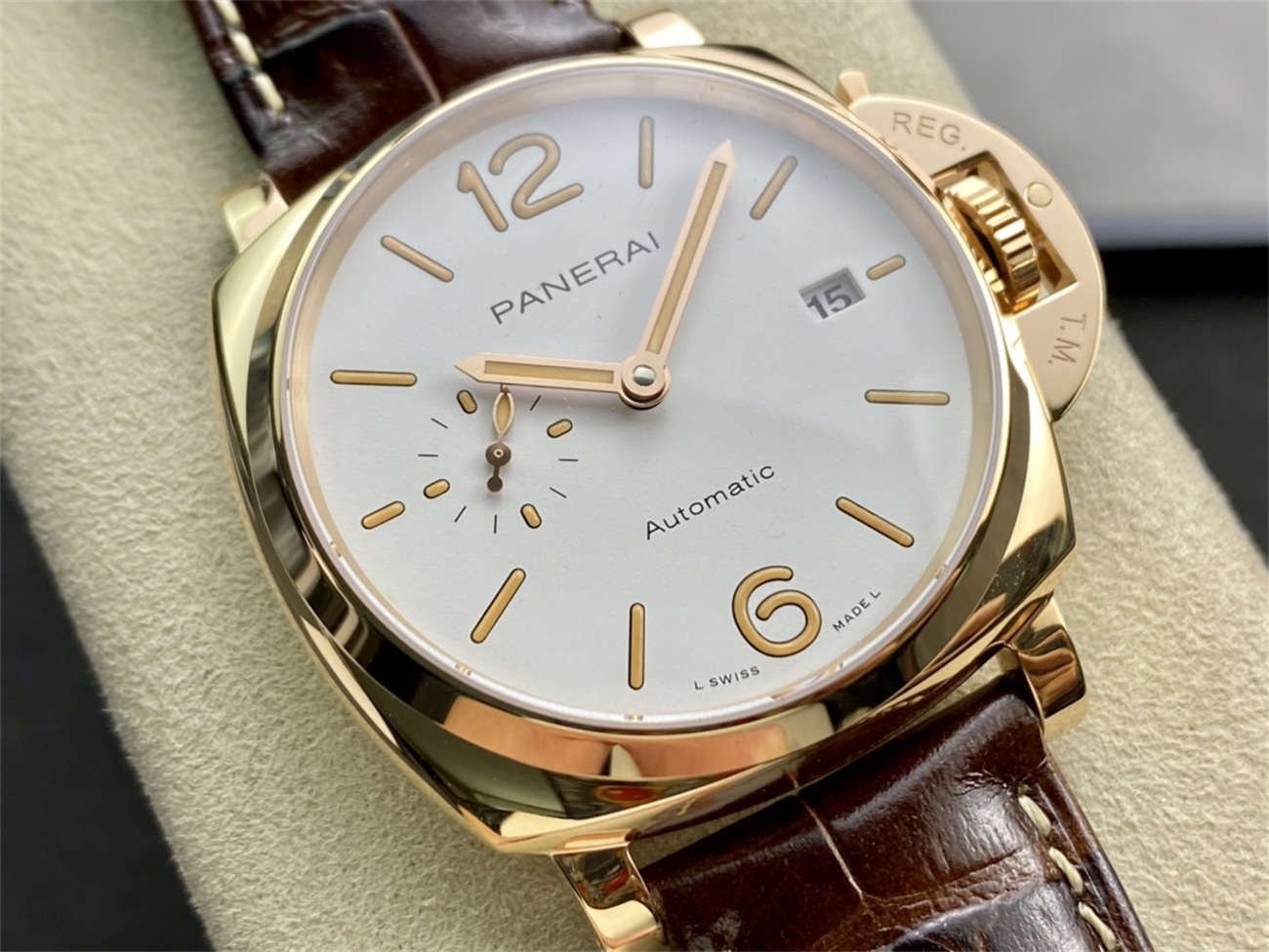 VSF Panerai PAM1042 Replica – Luminor Due 42mm Goldtech™ (Rose Gold)